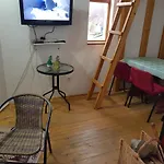 アパート Captain S House コニツ